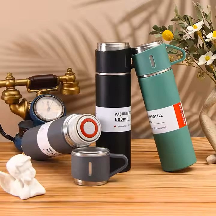 500ML Stainless Steel Flask with 3 Cups - call 0537986733
